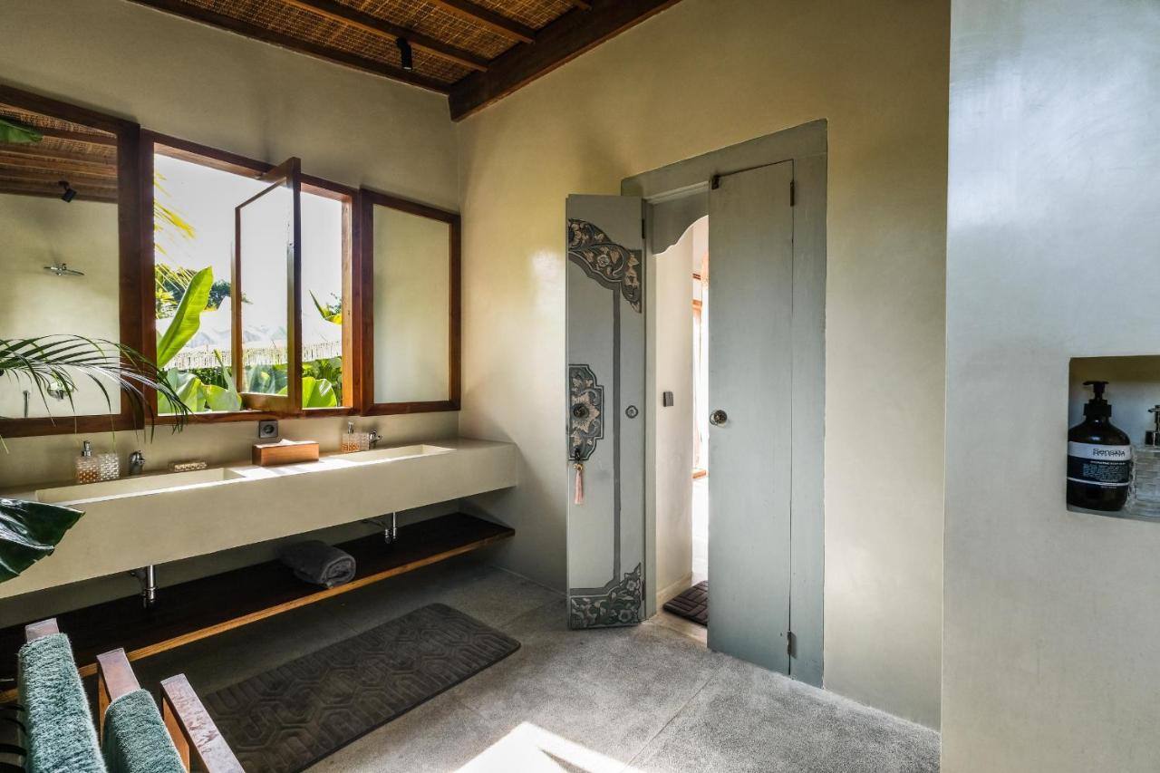 Villa Kikaa Bingin Uluwatu  Exterior photo